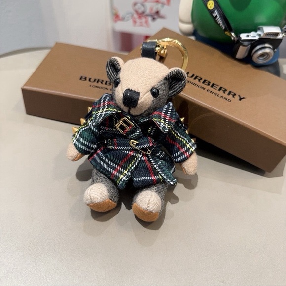 Burberry Checkered Bear Keychain with Gold Details - Picture 1 of 8
